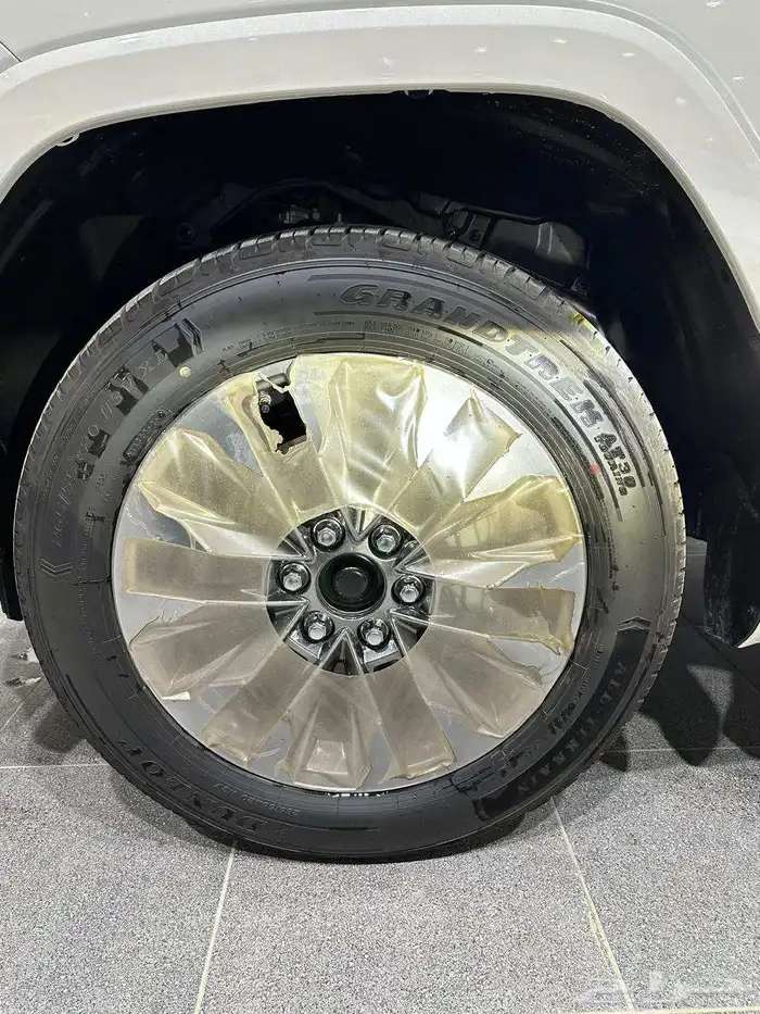 لاند كروزر جي اكس ار 4 8