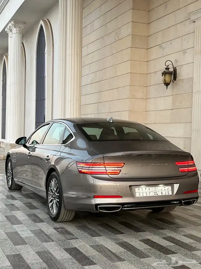 جينسس 2021 G80 4