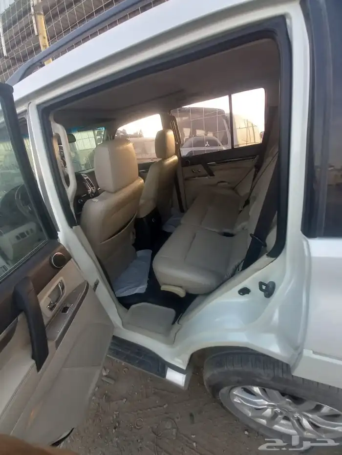 ميتسوبيشي باجيرو 2016 11