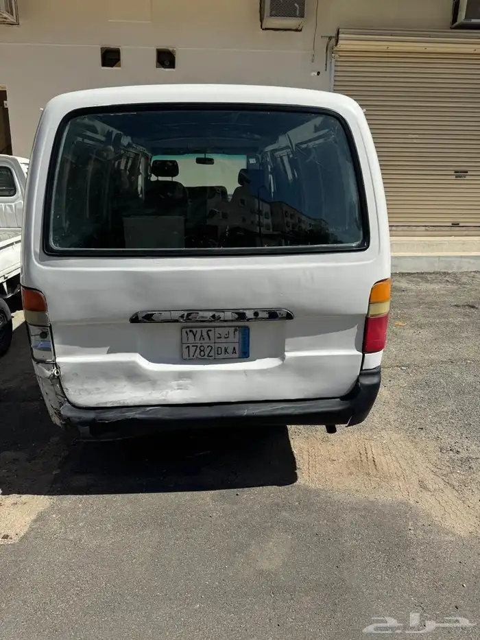 TOYOTA Hiace model 1999 3