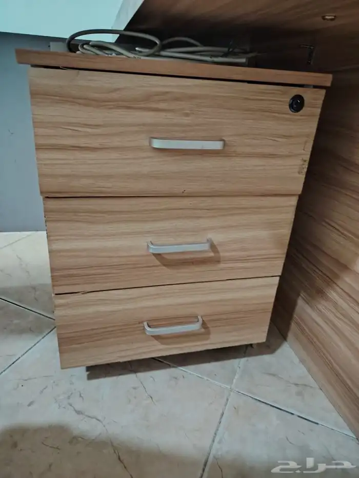 مكتب للبيع 0