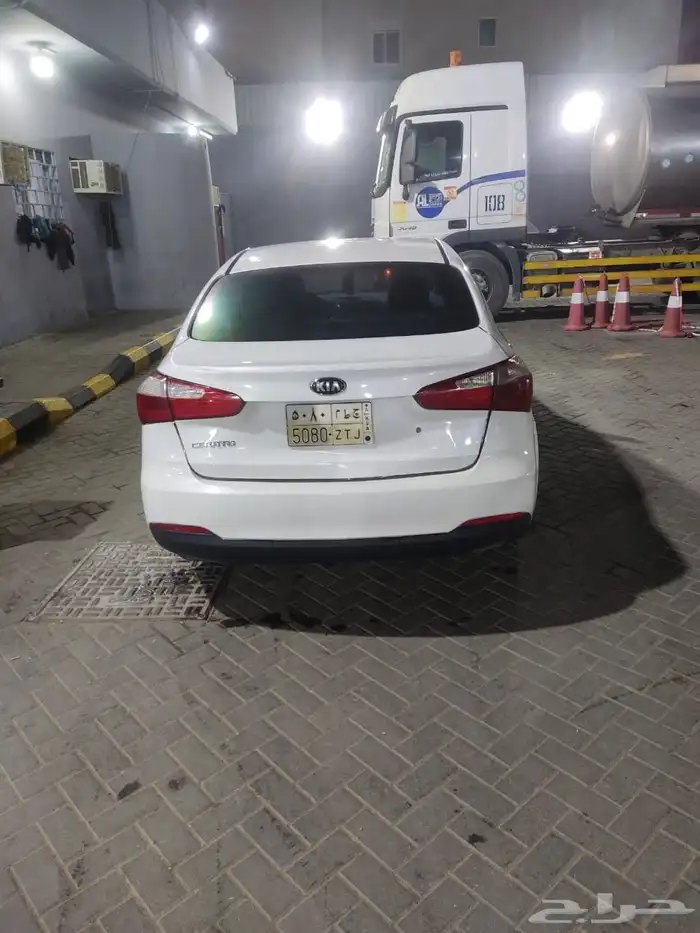 كيا سيراتو 2015 ممتازه لا تحتاج الي شئ للبيع العاجل 3