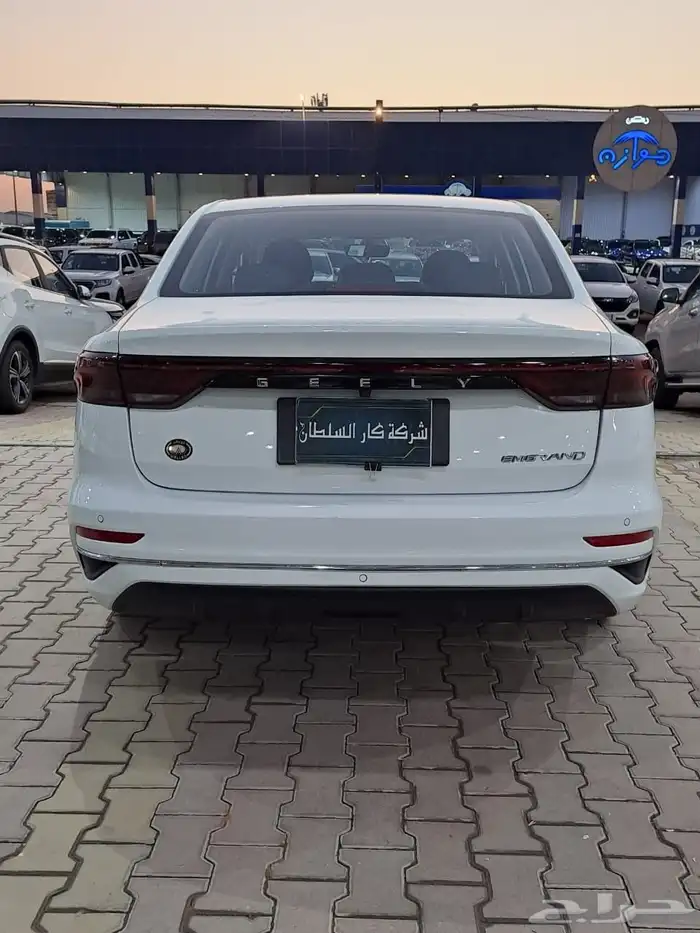 جيلي ام جراند 2023 6