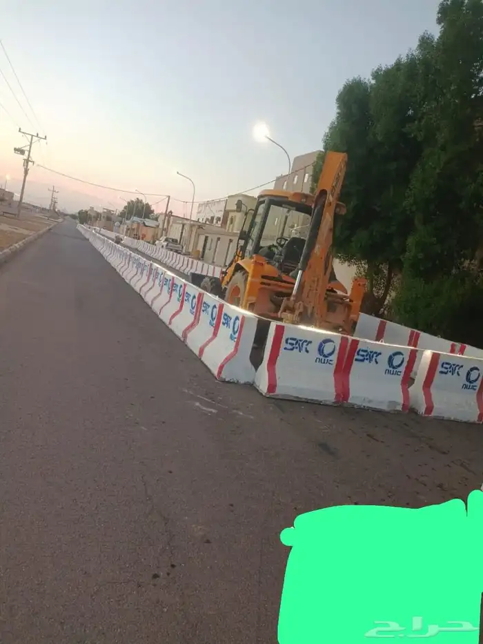 حواجز سيفتي للبيع موجودة القصيم نضيف اتصل 2