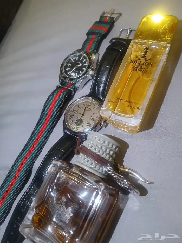 5طقوم كنب مريح كنبتين استرخاء عطور - ساعات اصلية 50