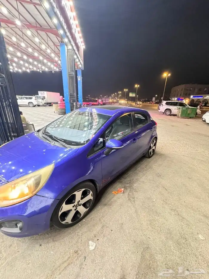 كيا ريو 2014 فل كامل فتحه سقف نظيف جدا مافيها اي مشاكل 4