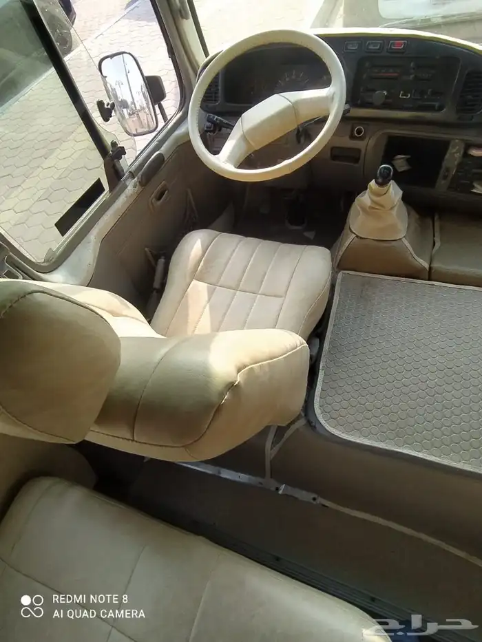 باص كوستر للايجار 2