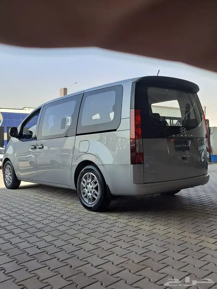 هونداي ستاريا 2022 1