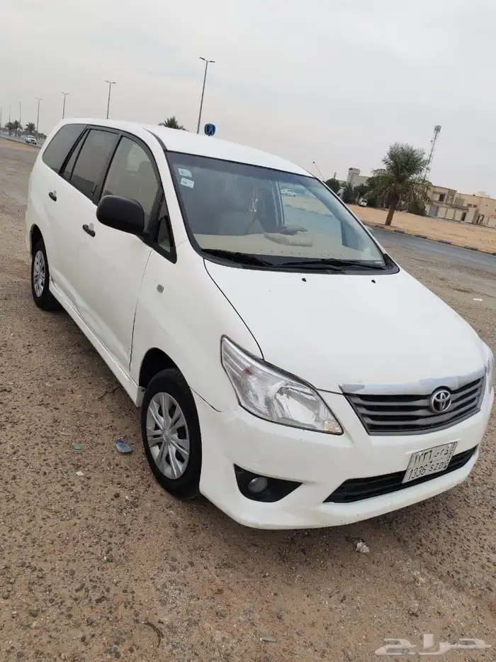 توياتا انوفا قير عادي شد بلد موديل 2013 3