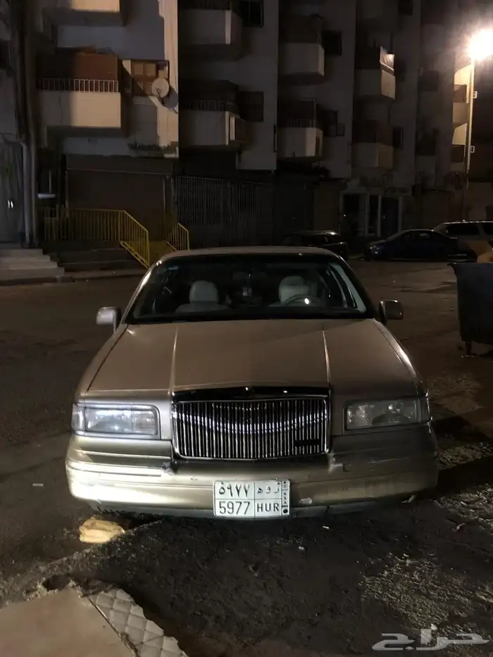 لينكون تاون كار 1995 5