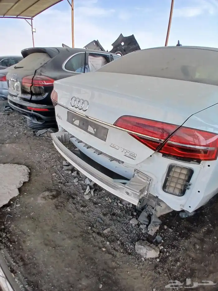 لدينا قطع غيار السيارات اودي لي الاستفسار هذ رقم 0