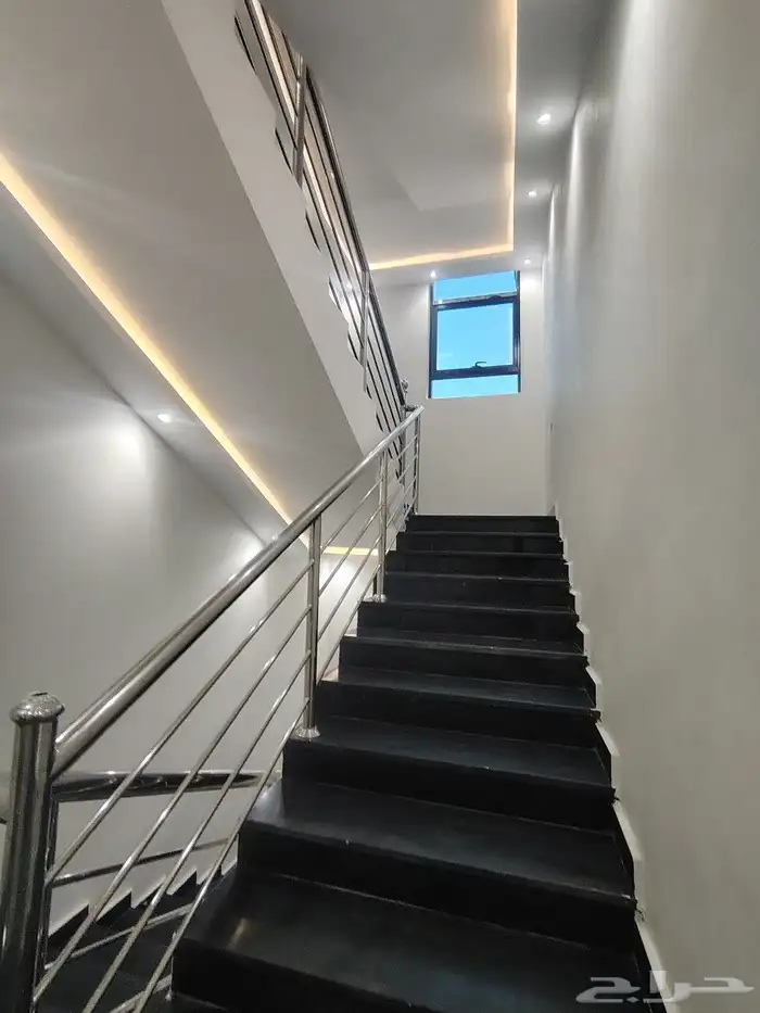 للبيع شقق تمليك تشطيب مودرن حي الضيافة 5