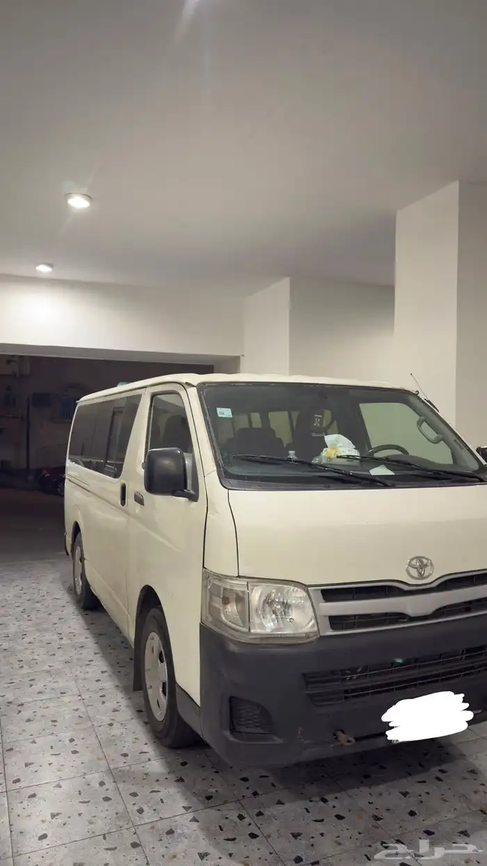 تويوتا باص هايس 2012 للبيع ممشى قليل 14