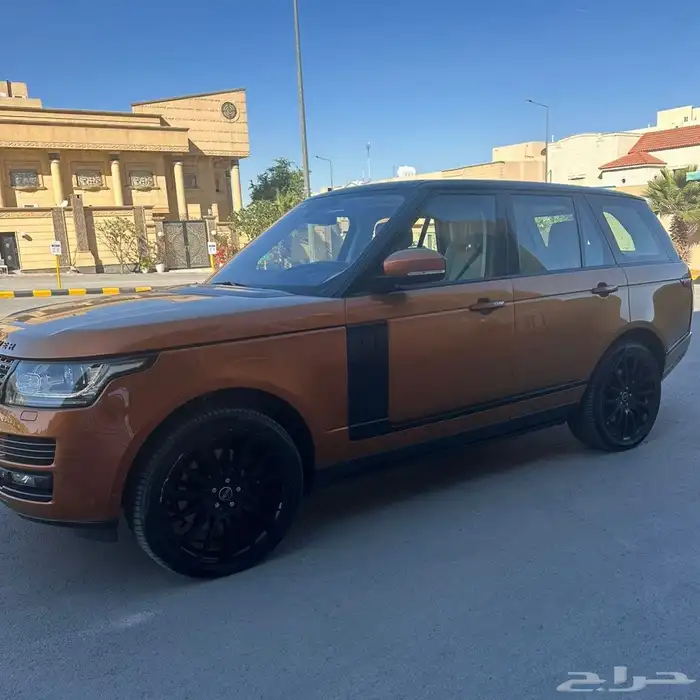 رنج روفر فوج لون مميز 2015 - Range Rover Vouge 3
