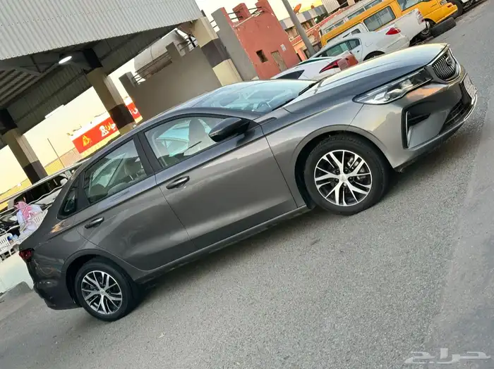 جيلي امجراند 2024 عداد 90 الف تحت الضمان 3