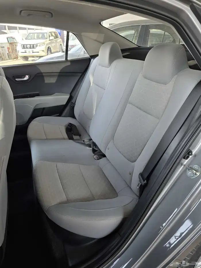 كيا ريو موديل23 9