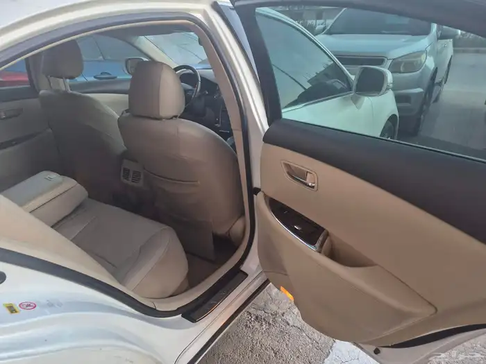 لكزس es350 2010 8