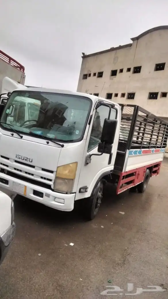 Isuzu Dyna NPR 2015 1