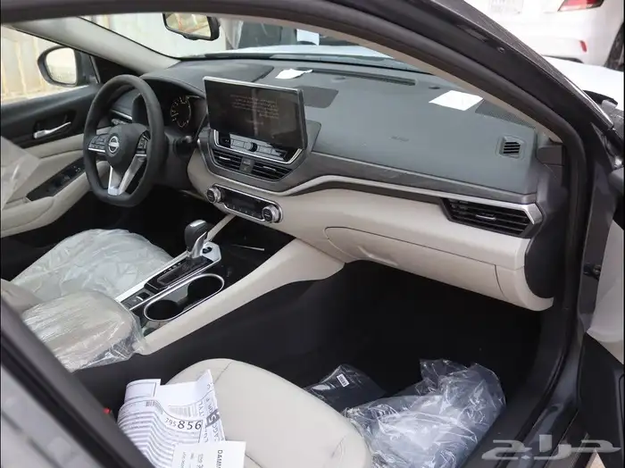 نيسان النيما نص فل 2026 8