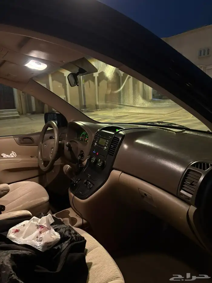 كيا كرنفال 2013 نظيف 3