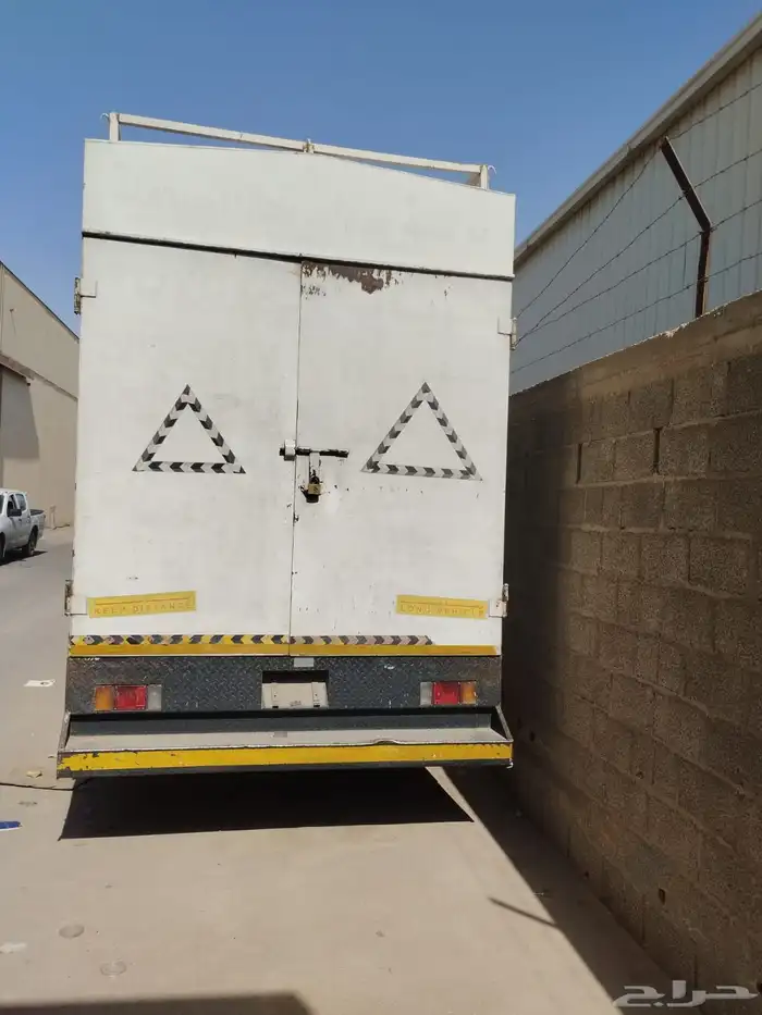 صندوق دينا حديد 1