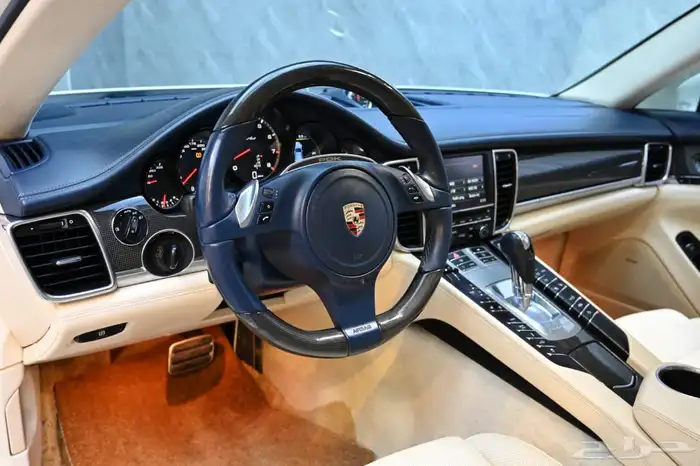 بورش بانميرا تيربو 2011 امريكى 6