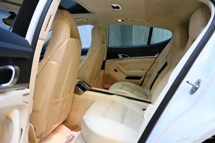 بورش بانميرا تيربو 2011 امريكى 9