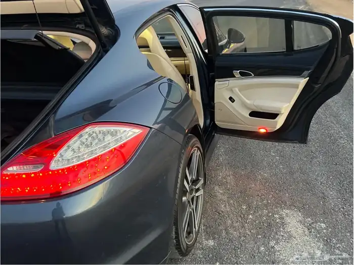 باناميرا 4اس 17