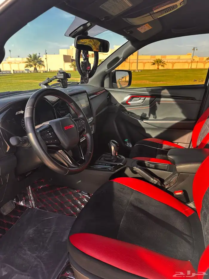 ايسوزو ديماكس جي تي 2023 ممشى قليل 8