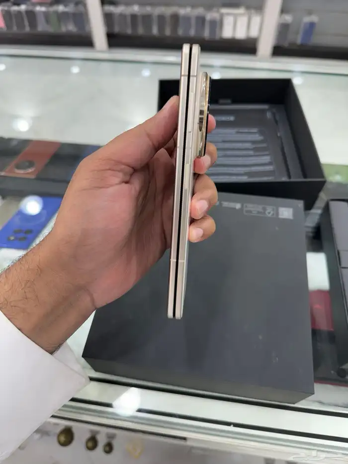 هونر v5 ابيض 512 لون خاص للطلب المسبق 2