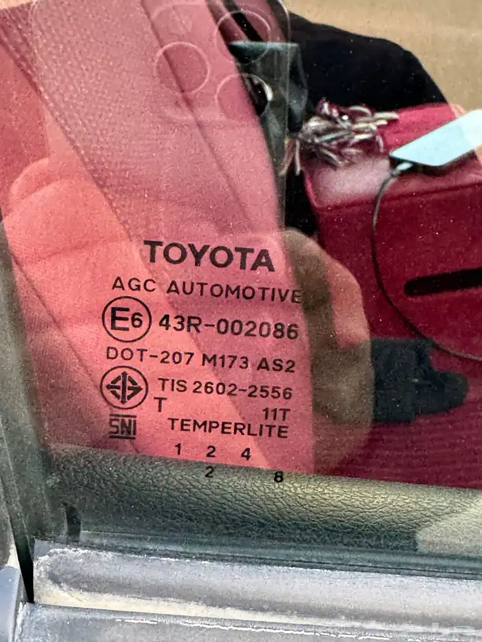 هايلكس 2018مخزن اخو الجديد 3