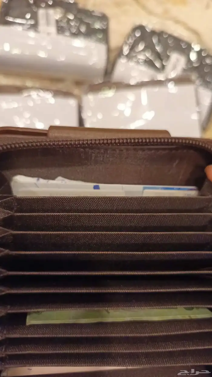 محافظ رجاليه 7