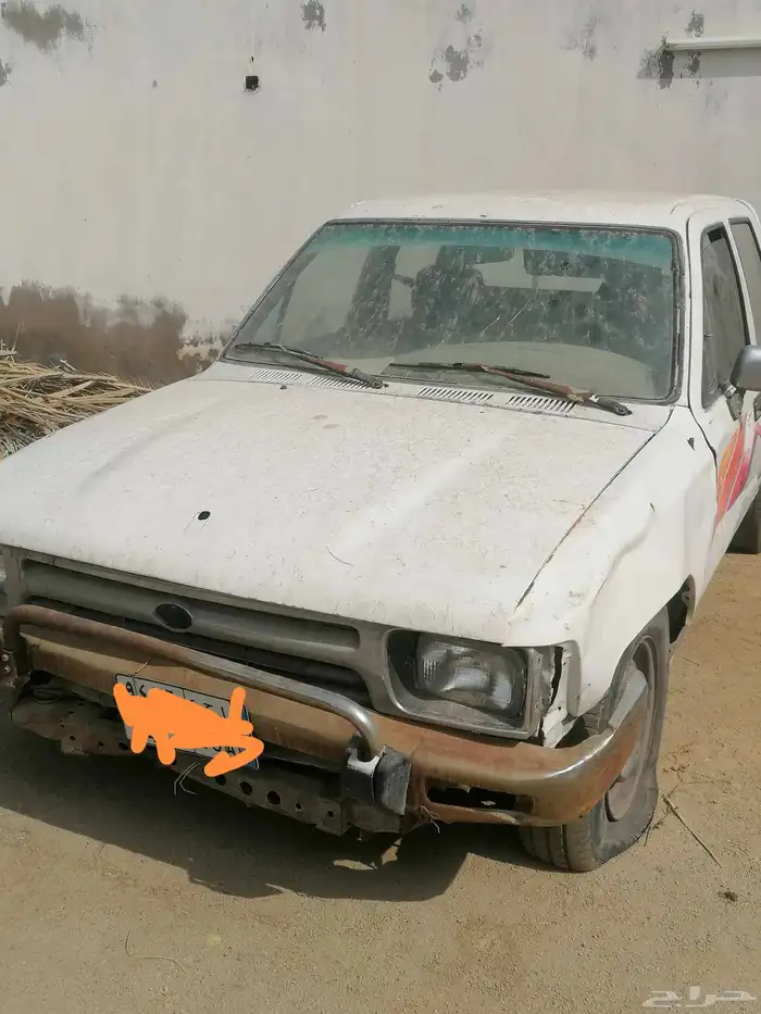 سيارة هايلوكس للبيع 1