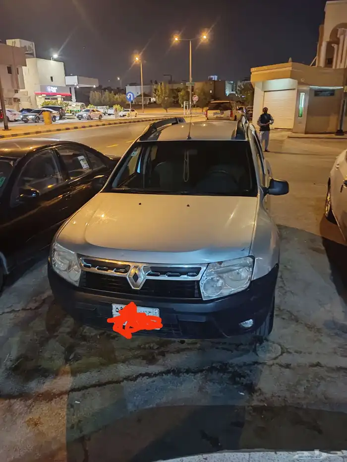 للبيع سياره موديل شبة جديد على حالتها الوكالة المالك الاول 5