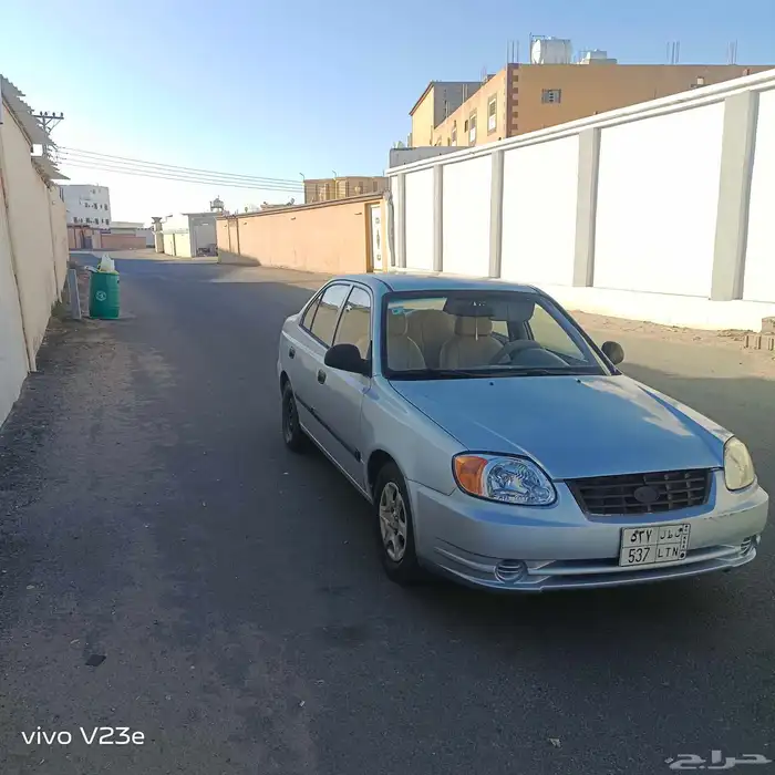 ... . Hyundai xcent (6) 3