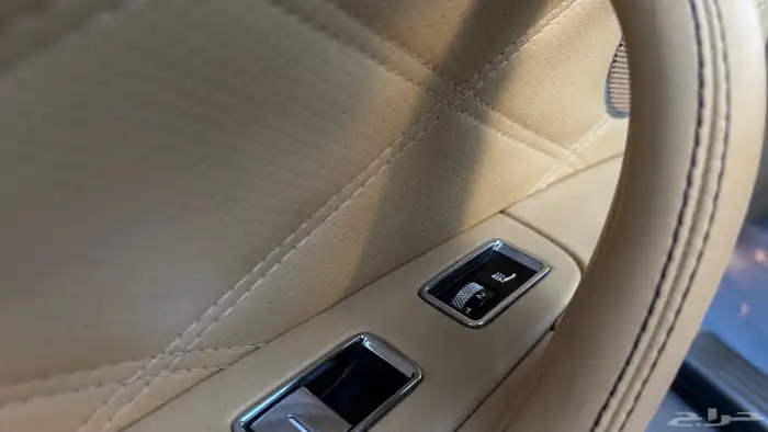 بنتلي كونتيننتال فلاينج سبير 2012 ( مخزن ) 38