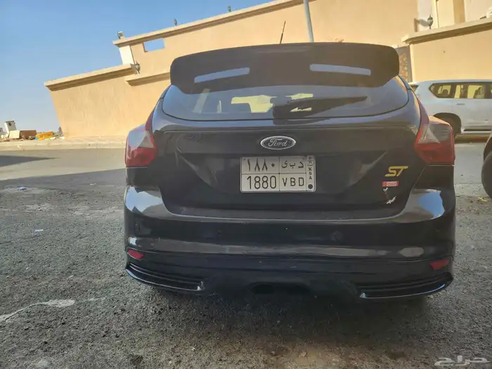 فورد فوكس اس تي 2013 5