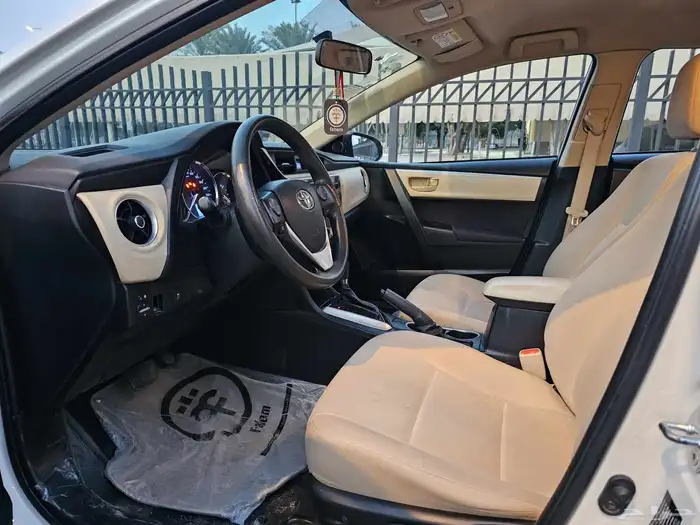 تويوتا كورولا 2018 مكينه 2000 30