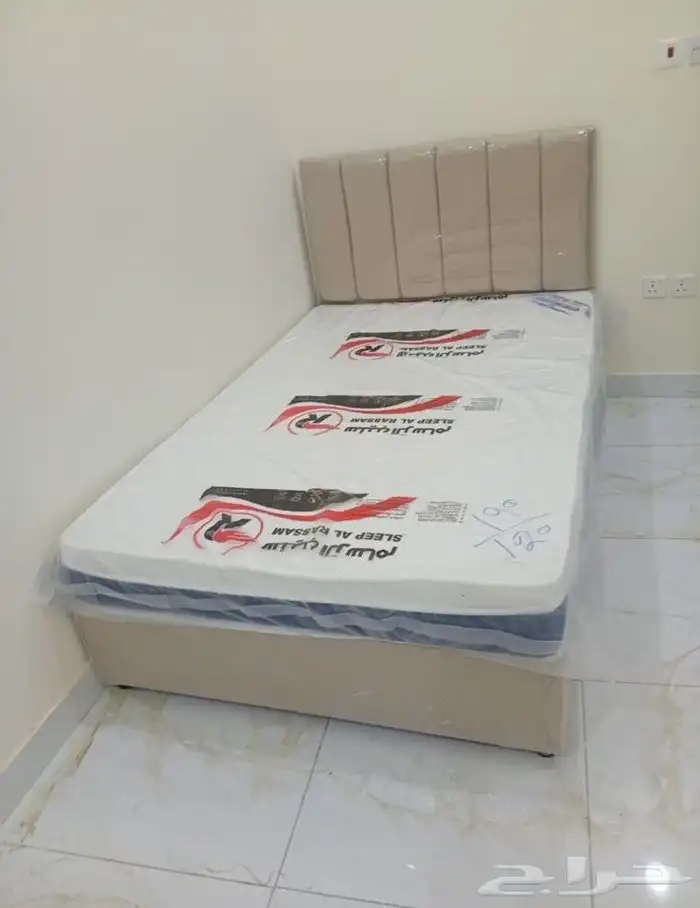 beds   mattresses   dressing table 10