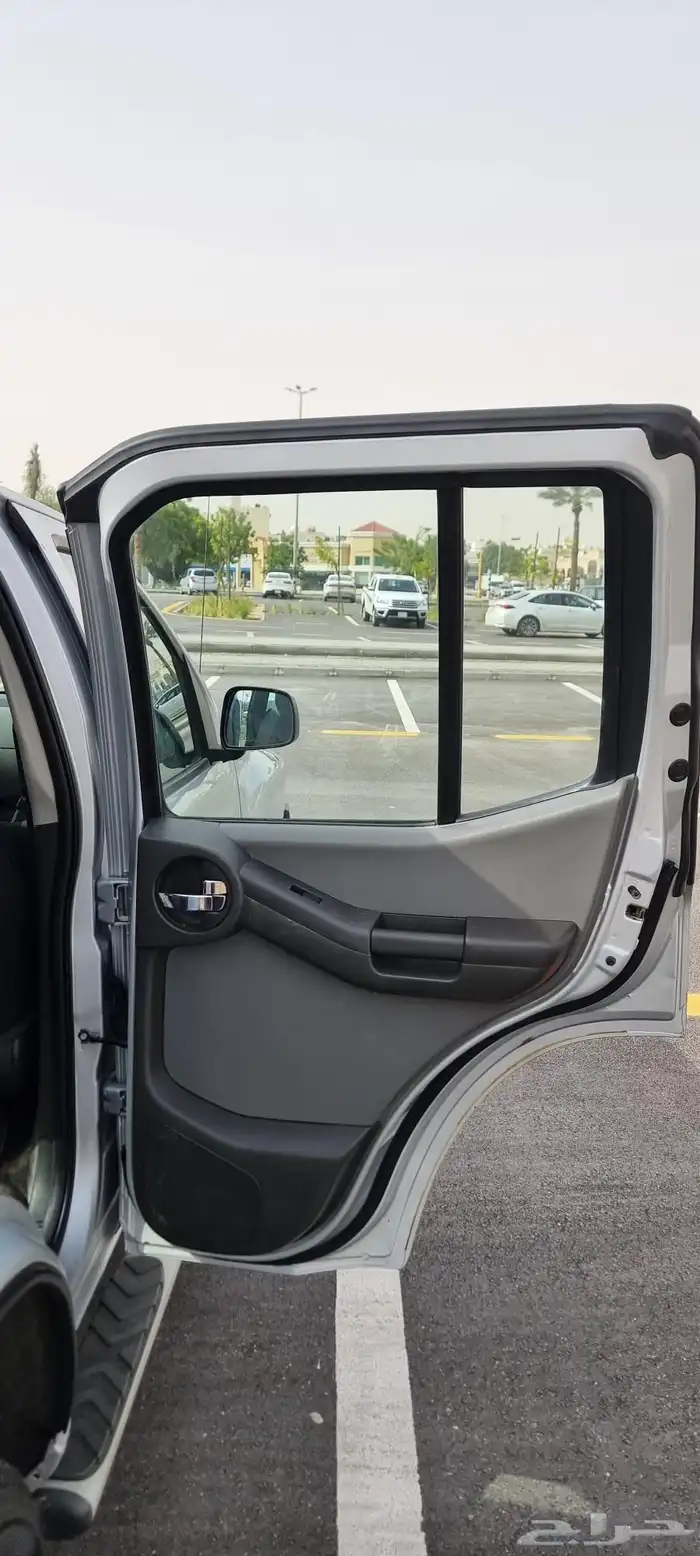 نيسان اكسترا 2015 30