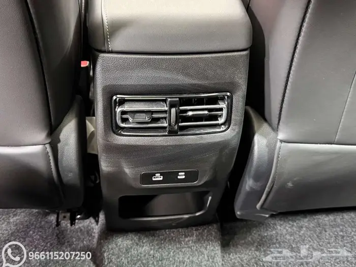 جيتور X70 لاكجري 2025 وكالة استلام مباشر 8