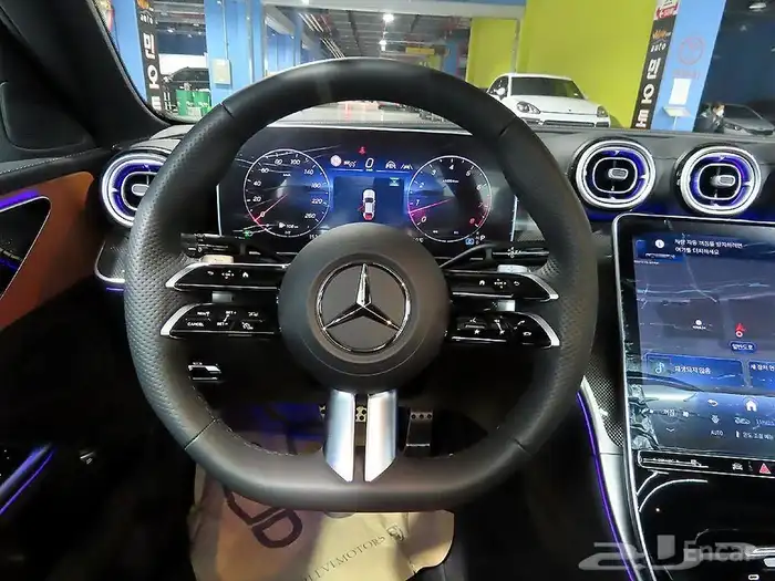 مرسيدس C200 AMG 2025 جديدة استيراد من كوريا 9