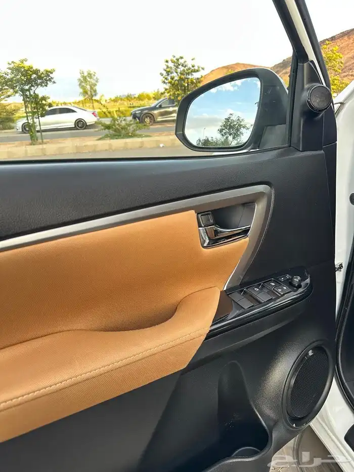 تايوتا فورتشنر 14