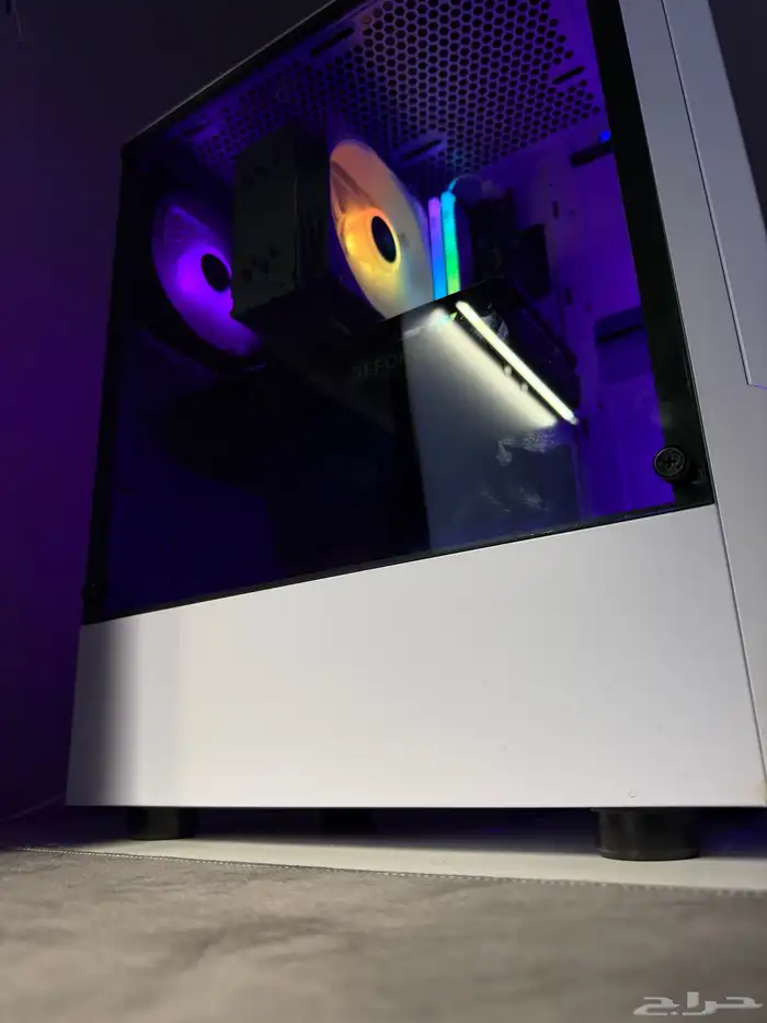 بي سي قيمنق للبيع كاش ويوجد أقساط 4