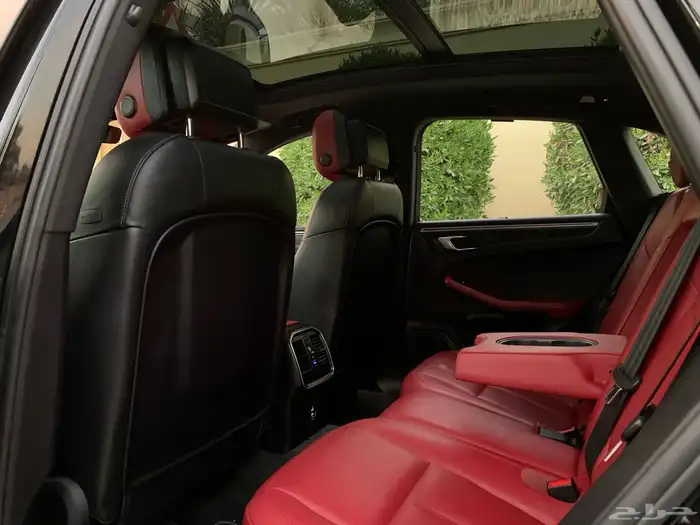 بورش ماكان موديل 2020 بحالة الوكاله 29