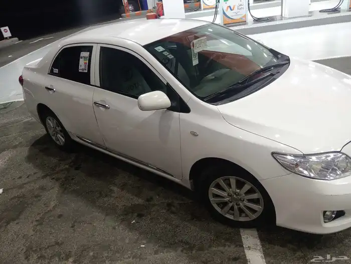 تويوتا كورولا موديل 2010 3