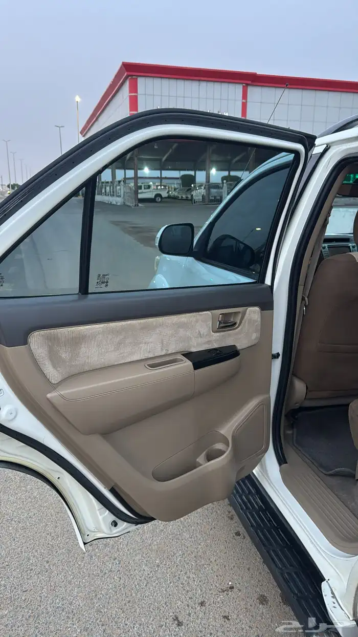 جيب فورتشنر 2012 سته سلندر 15