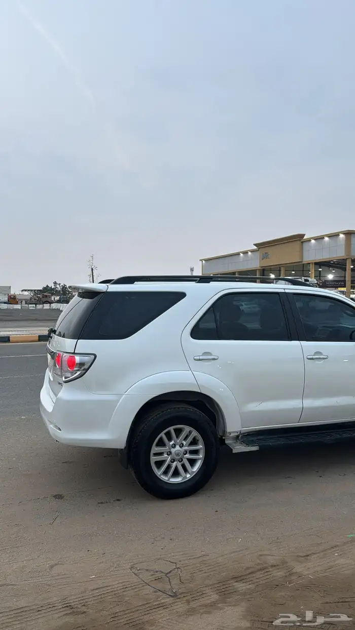 جيب فورتشنر 2012 سته سلندر 8