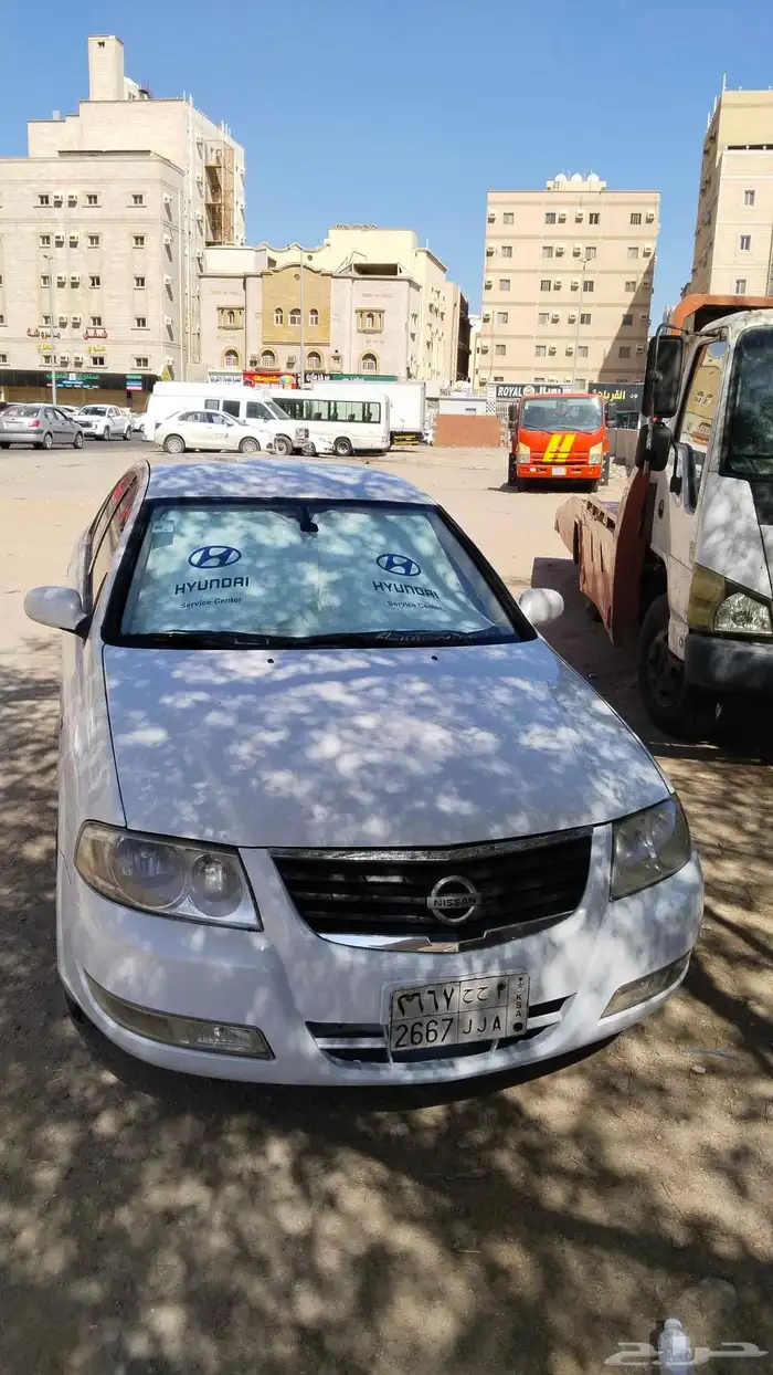 للبيع نيسان صني موديل 2008 1