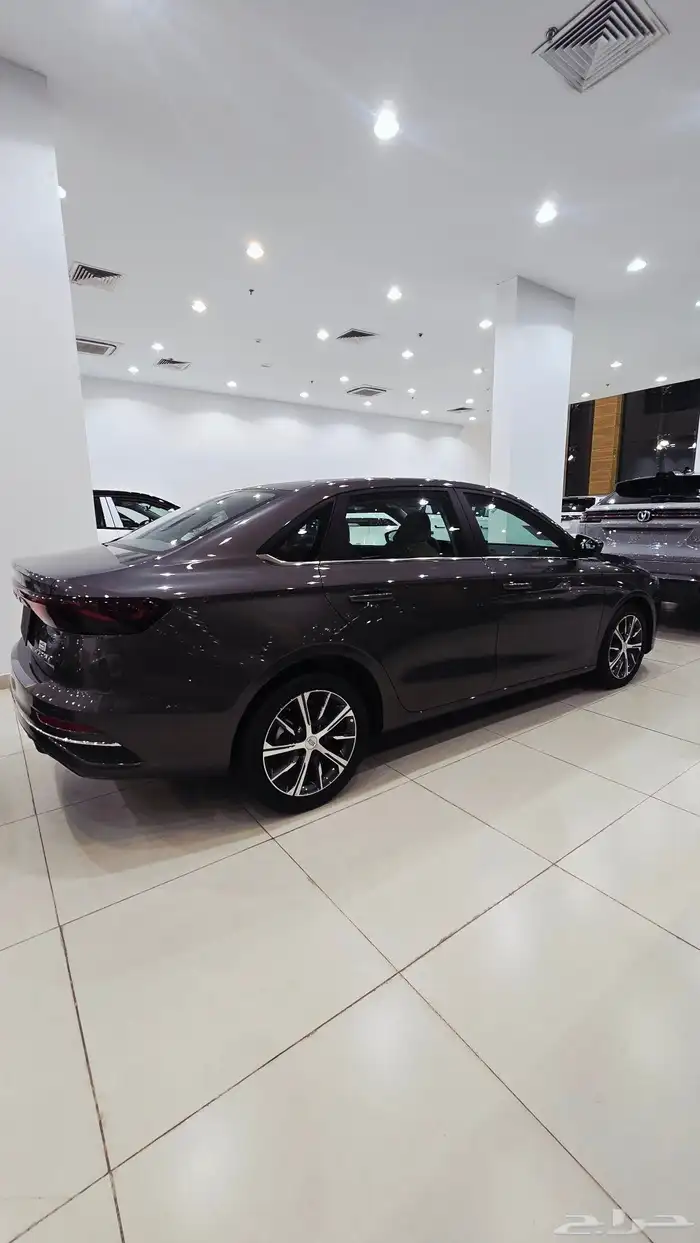 جيلي إمجراند 2025 فل كامل بأفضل سعر في السوق 3